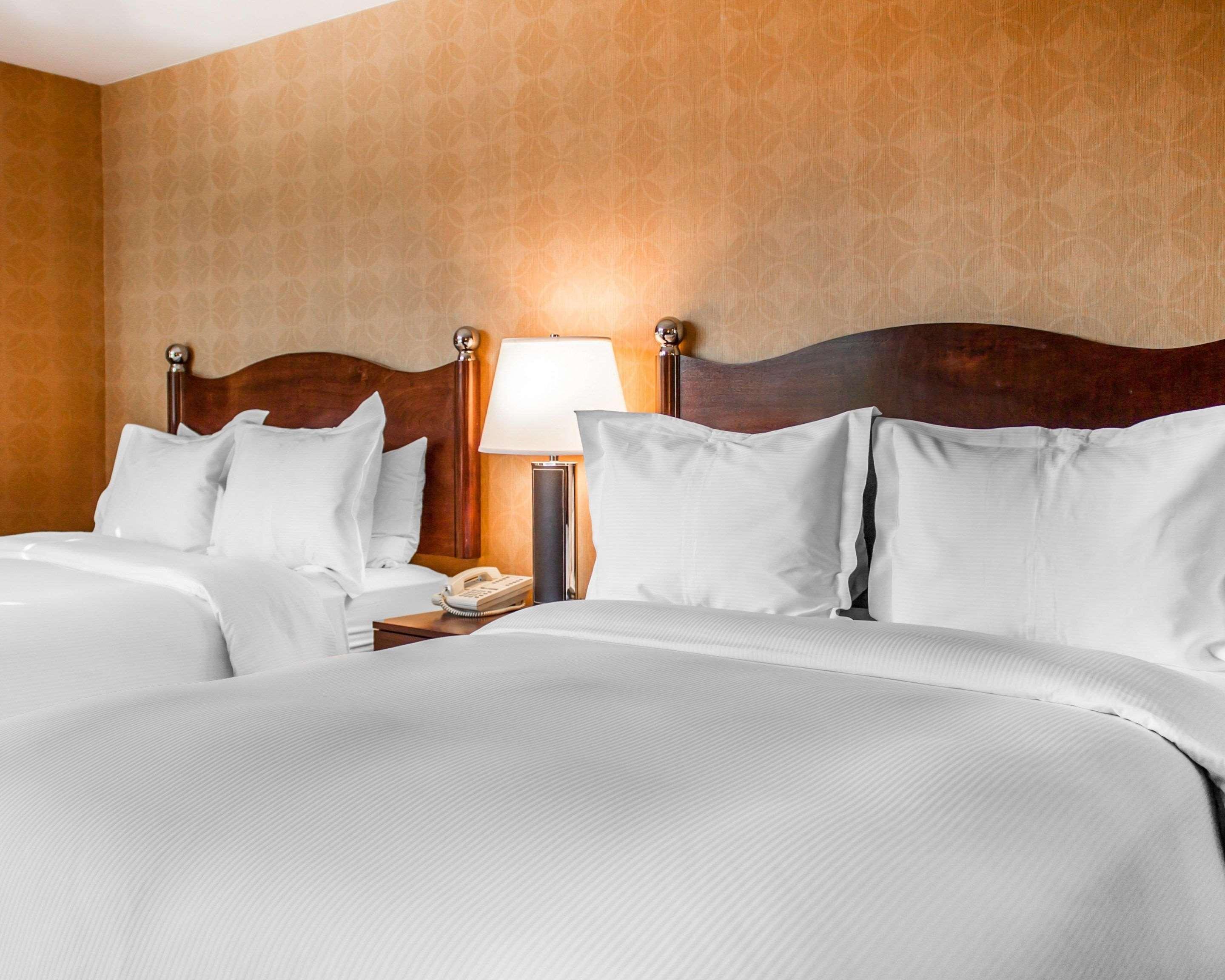 The Woodlands Inn Уилкс-Барре Экстерьер фото