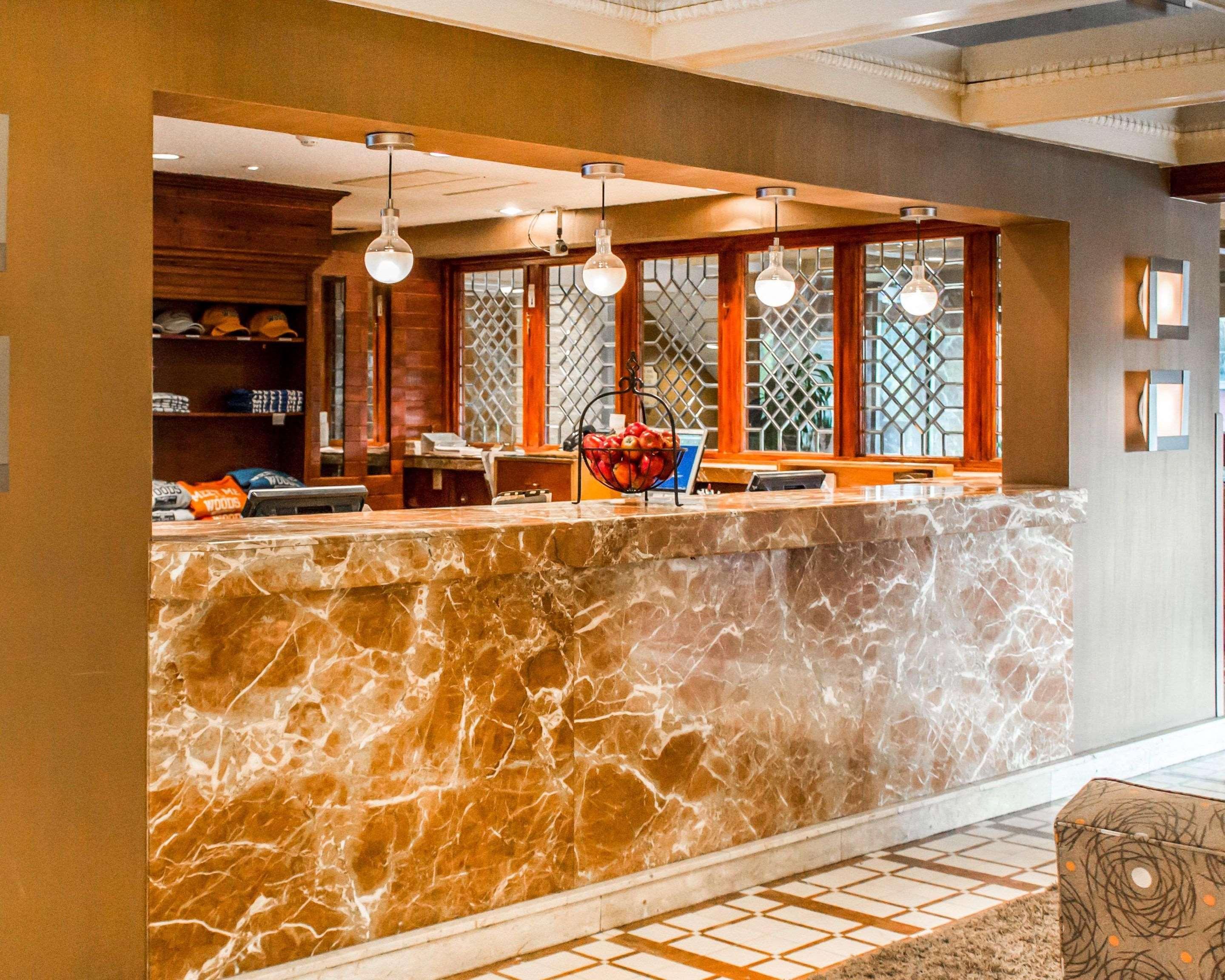 The Woodlands Inn Уилкс-Барре Экстерьер фото